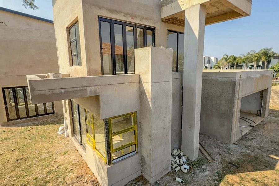 4 Bedroom Property for Sale in The Islands Estates North West